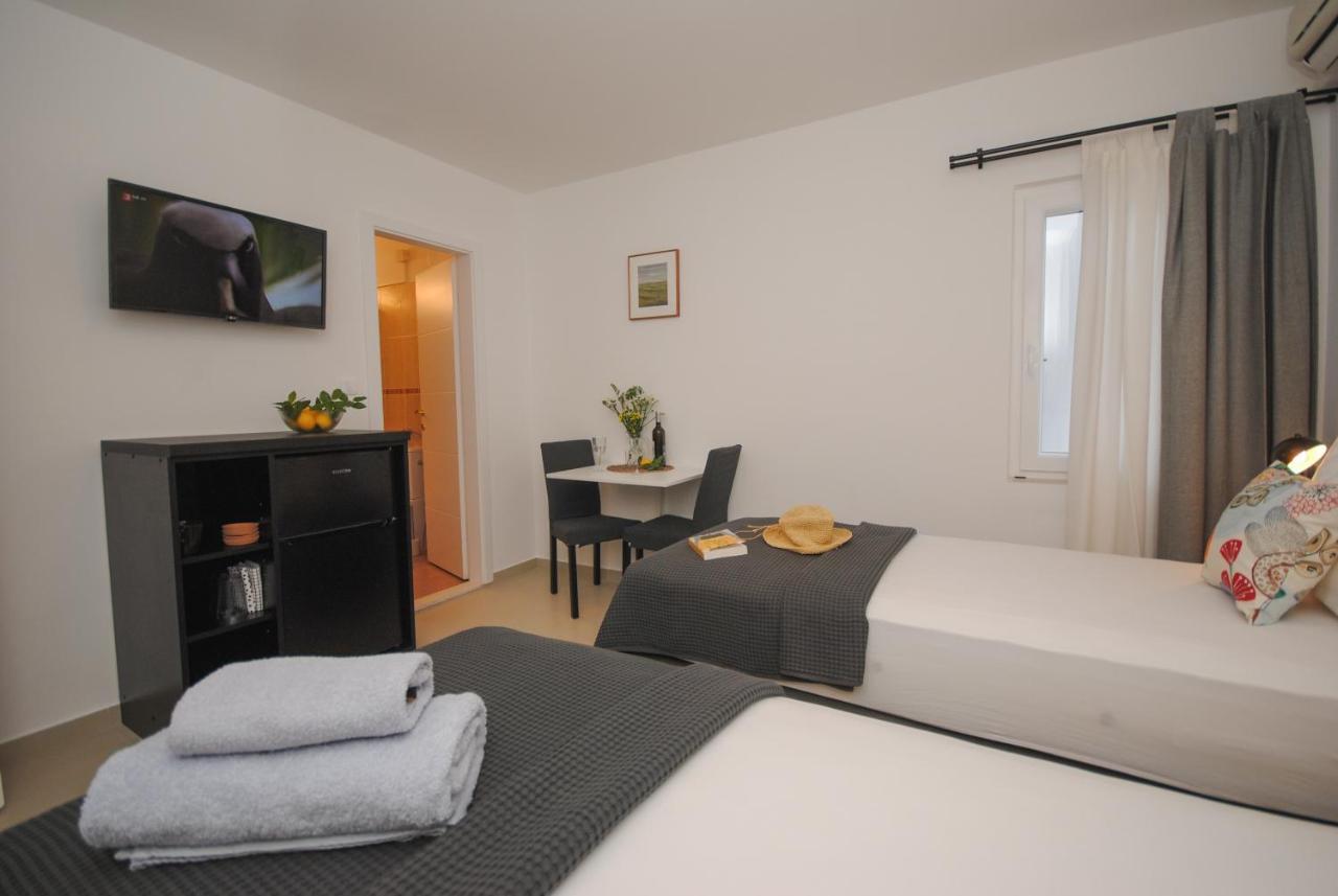 Rooms Dilk Vis Exterior photo